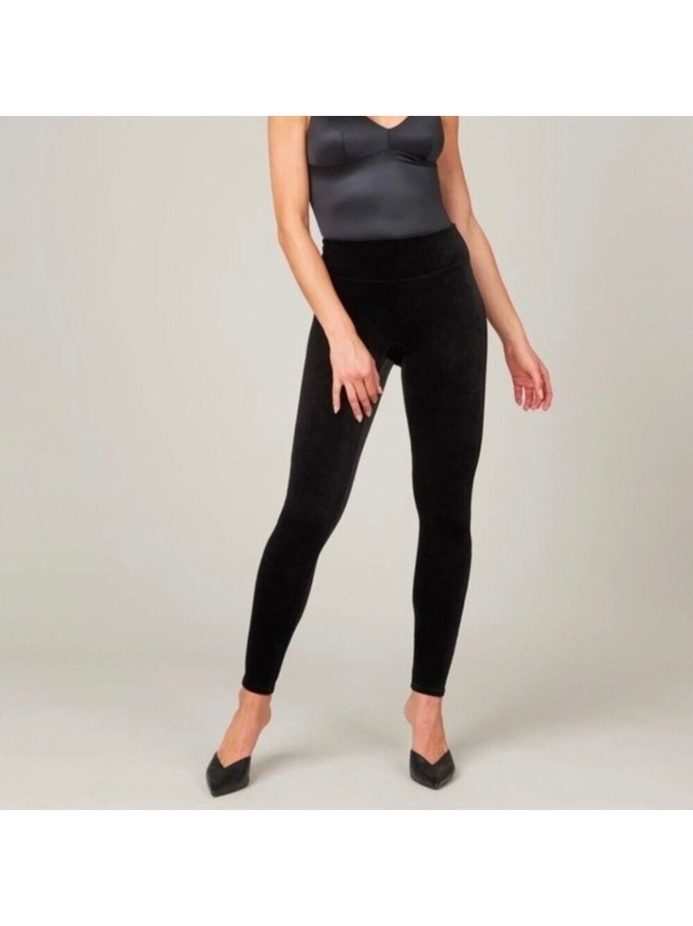 Spanx Ready To Wow Black Velvet Leggings Size Large